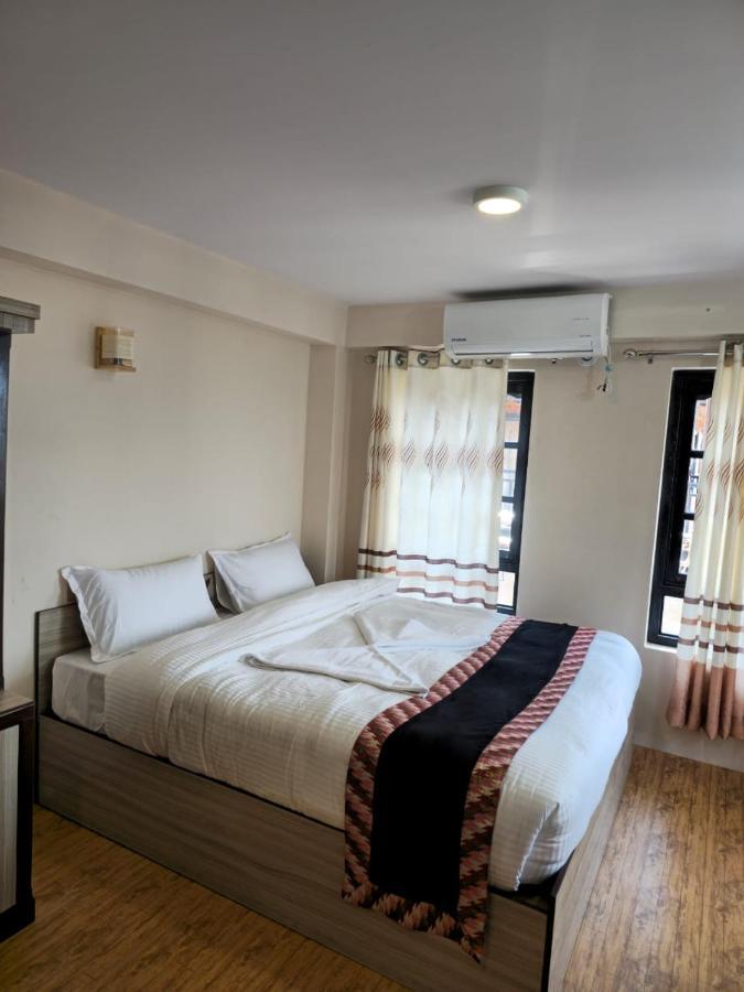Hotel Durbar Side Bhatgoan 外观 照片